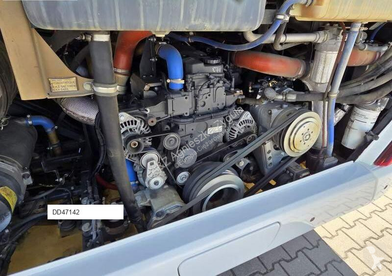 Camioneta Iveco CROS/ SPROWADZONY