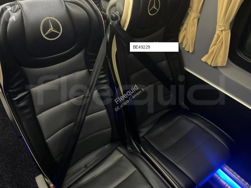 باص Mercedes