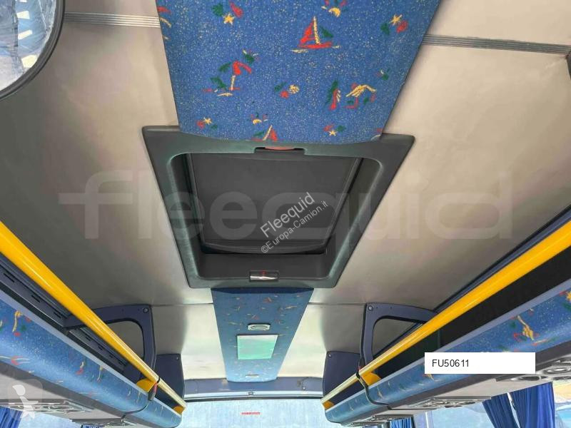 باص Irisbus