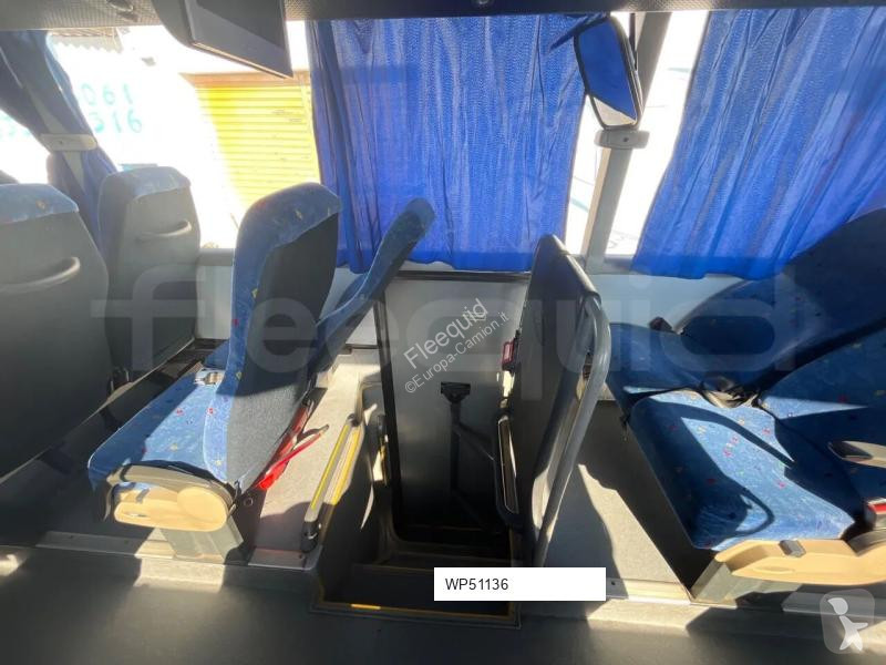 باص Iveco 389