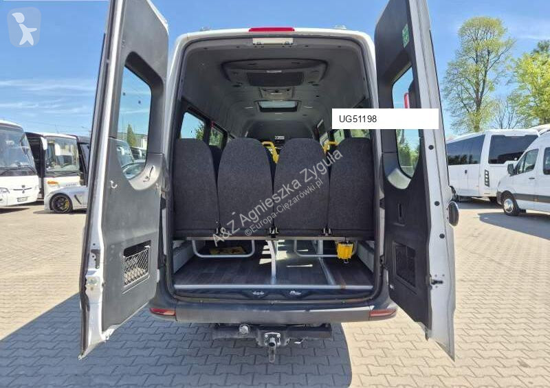 باص Mercedes SPRINTER 519