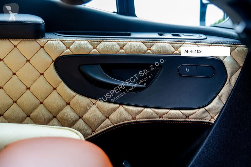 Véhicule utilitaire Mercedes 519 CDI – MB...