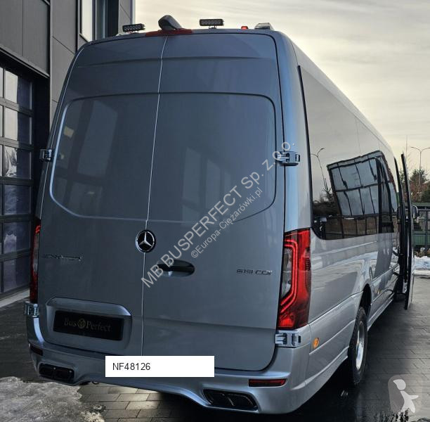 Véhicule utilitaire Mercedes 519 CDI – MB...