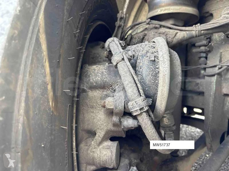 باص Mercedes