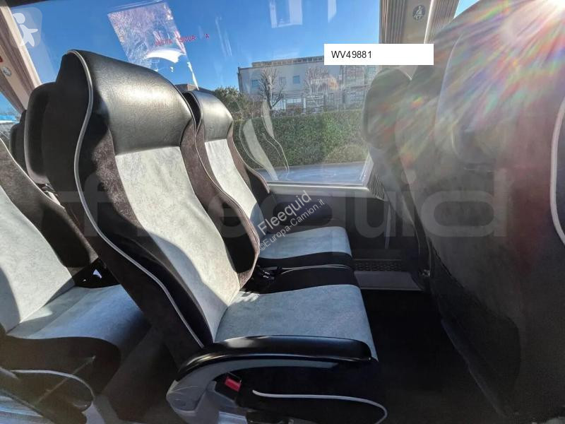 باص Iveco