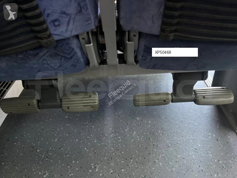 Autobús Mercedes 818