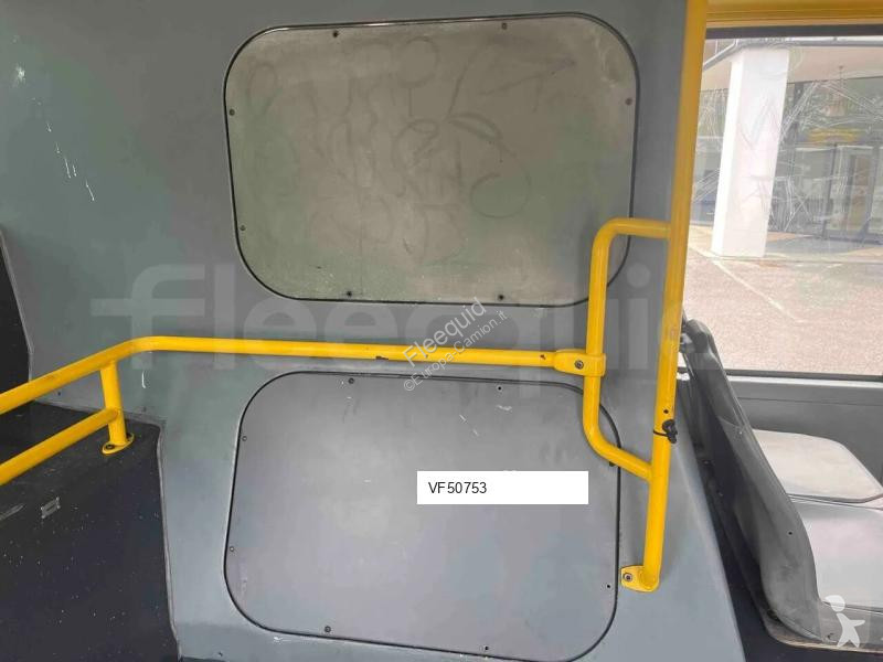 باص Mercedes G