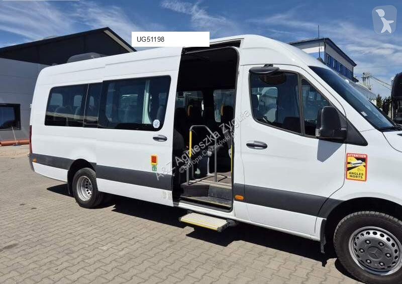 باص Mercedes SPRINTER 519