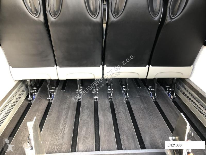 Véhicule utilitaire Mercedes 519 CDI – MB...