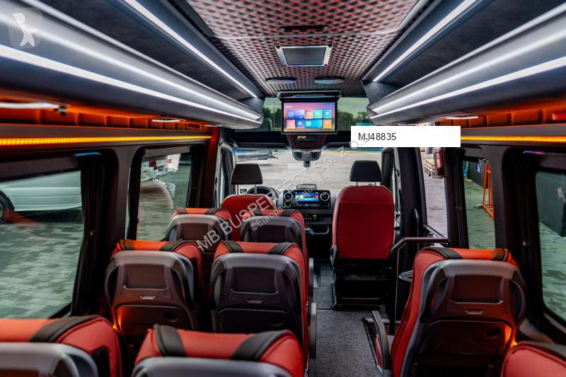 Véhicule utilitaire Mercedes 519 CDI – MB...