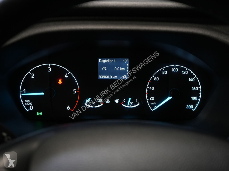 عربة نفعية Ford Tourneo 2.0 TDCI €28.352,-...