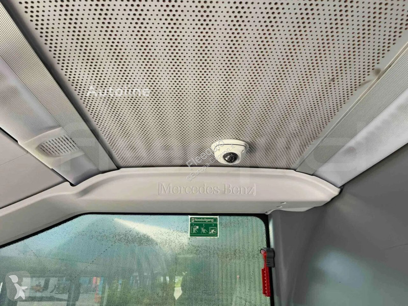 باص Mercedes
