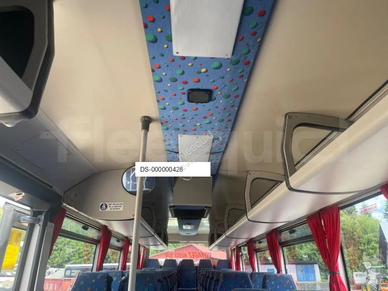 Ônibus transporte Irisbus Ares