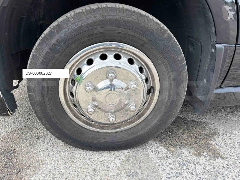 Коммерческий автомобиль Mercedes