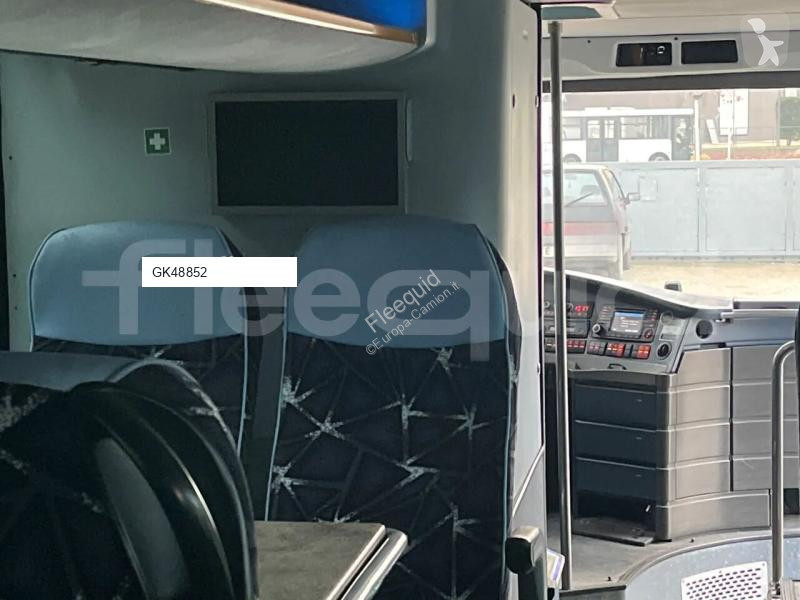 باص Neoplan Skyliner