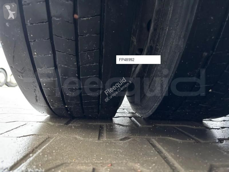 باص Mercedes