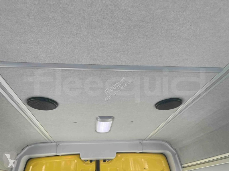 باص Iveco