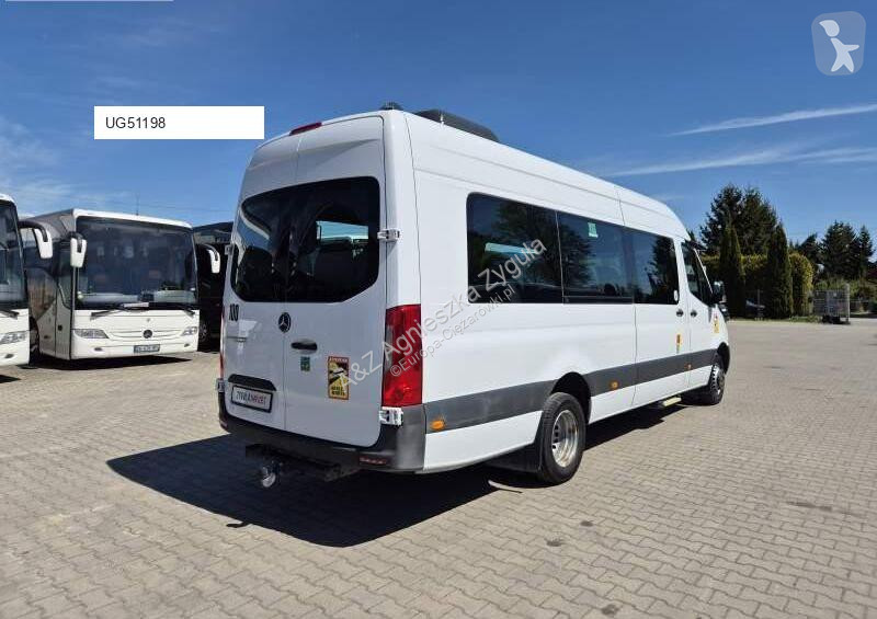 باص Mercedes SPRINTER 519