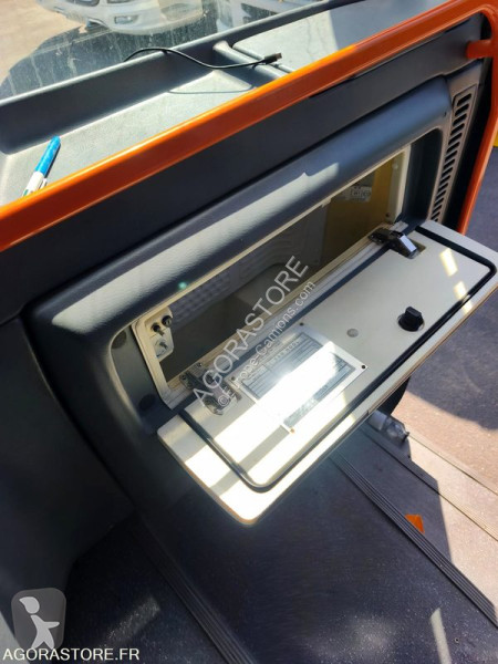 Autobussen Van Hool 916