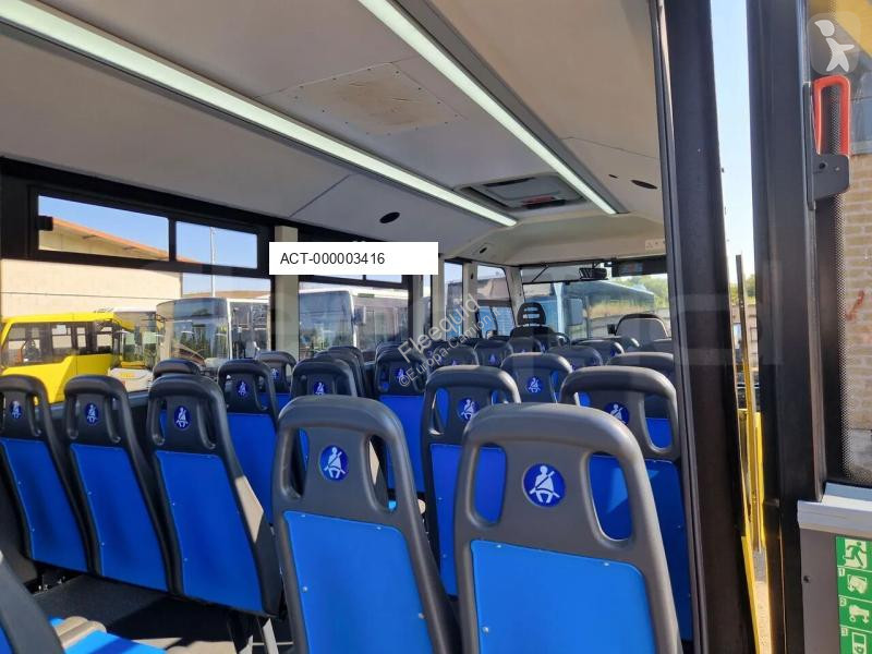 Autobussen Iveco Indcar