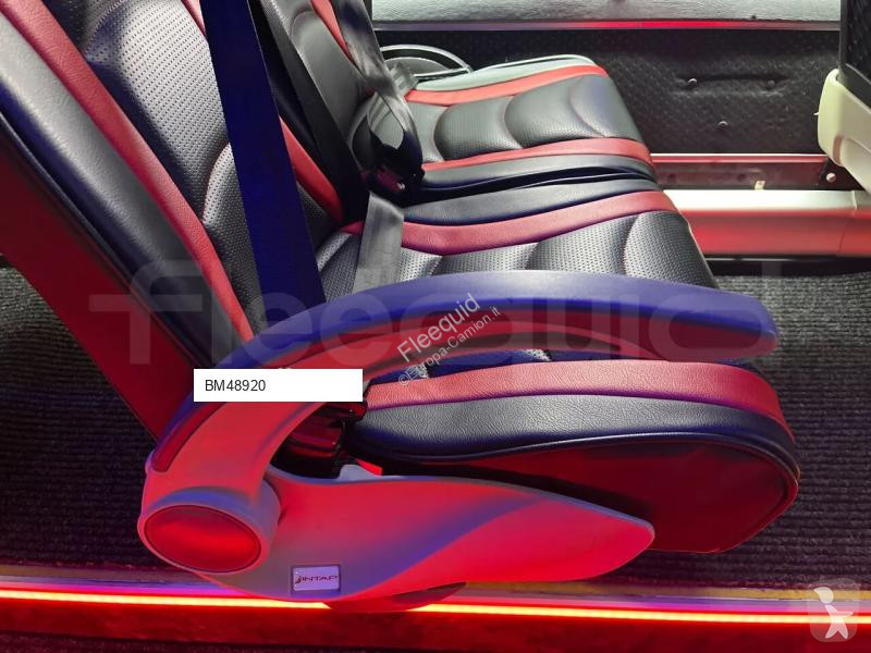 باص Mercedes