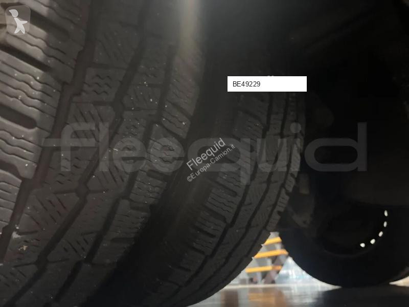 باص Mercedes
