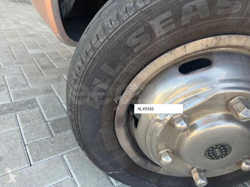 Véhicule utilitaire Mercedes
