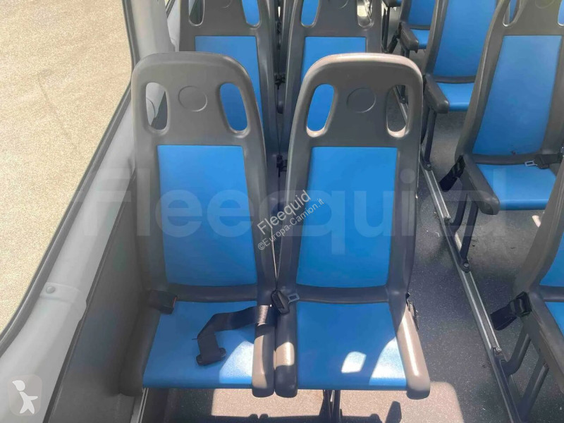 باص Iveco