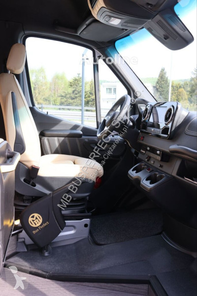 Véhicule utilitaire Mercedes 519CDI - MB...