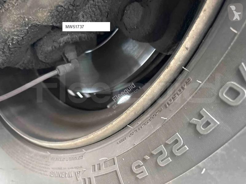 باص Mercedes