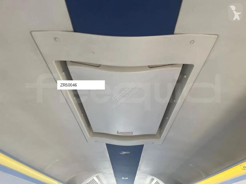 باص Irizar i6