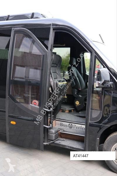 Véhicule utilitaire Mercedes 519 CDI – MB...