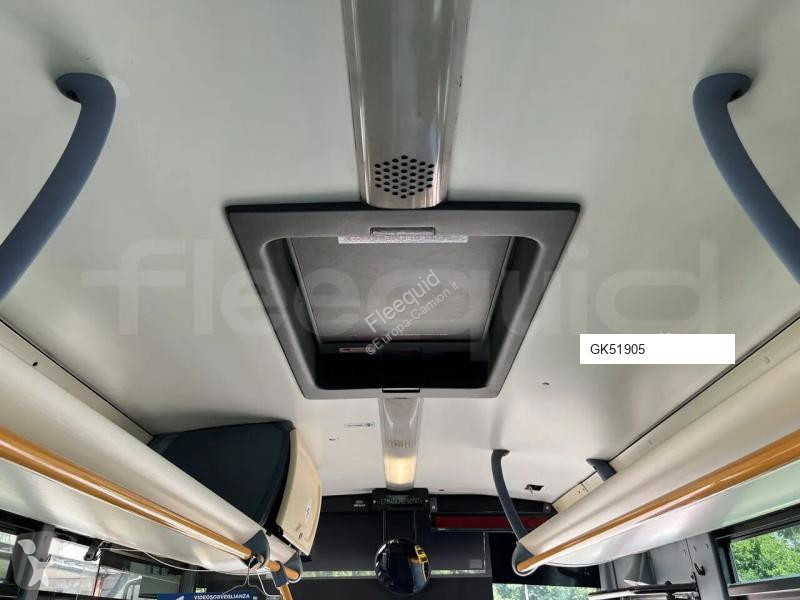 باص Iveco