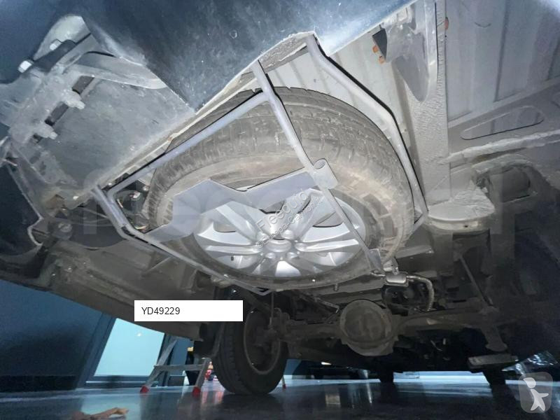باص Mercedes