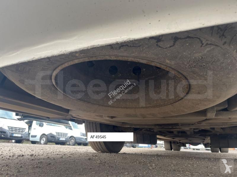 باص Irisbus