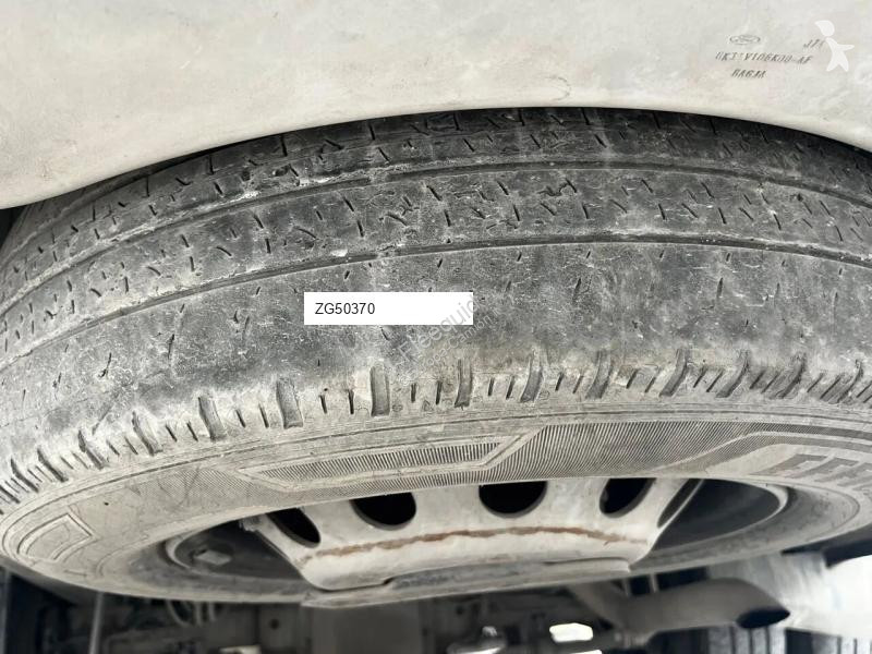 Furgoneta Ford