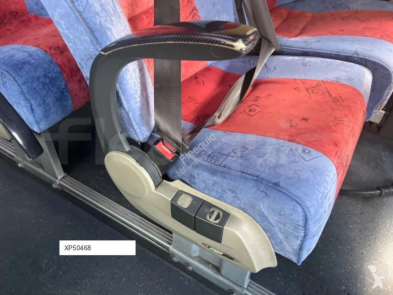 Autobús Mercedes 818