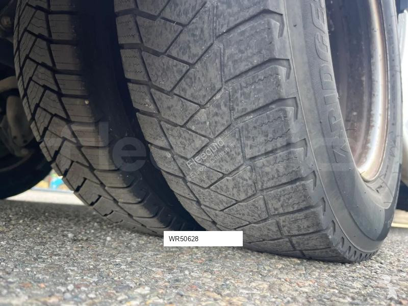 باص Mercedes