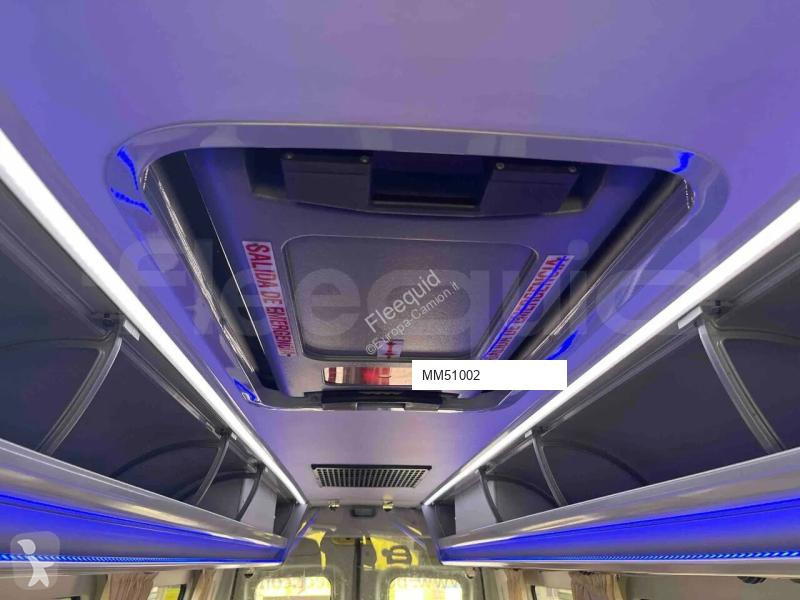 باص Iveco Ferqui