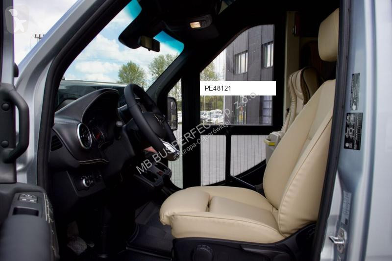 Véhicule utilitaire Mercedes 519 CDI – MB...
