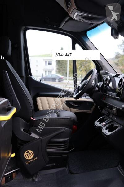 Véhicule utilitaire Mercedes 519 CDI – MB...
