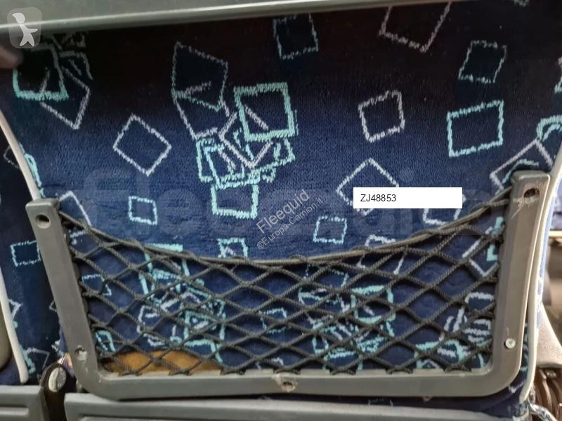 باص Isuzu Novo