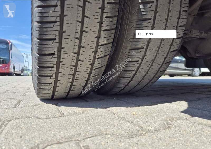 باص Mercedes SPRINTER 519