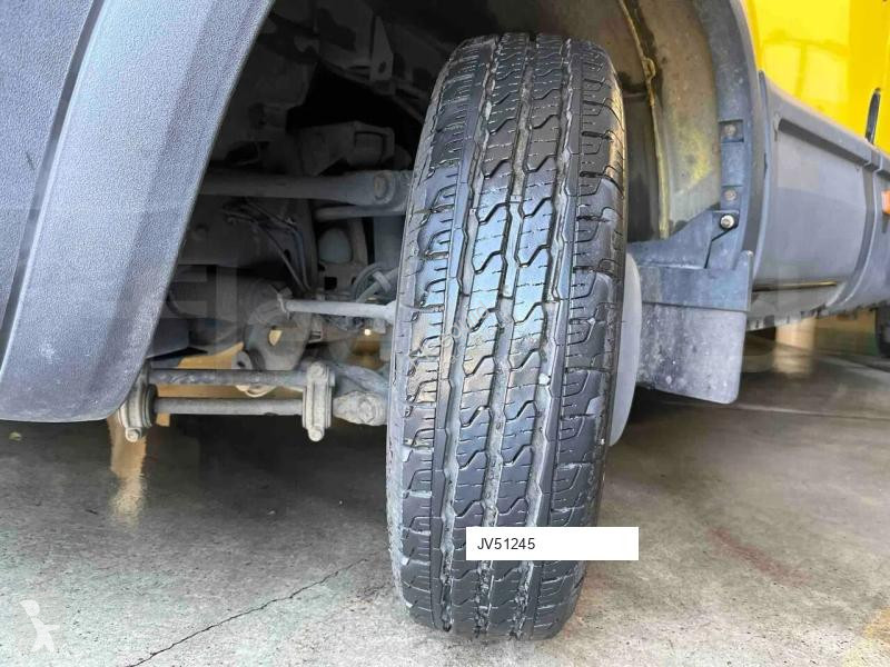 باص Iveco