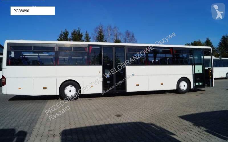 Autobuz Mercedes INTOURO