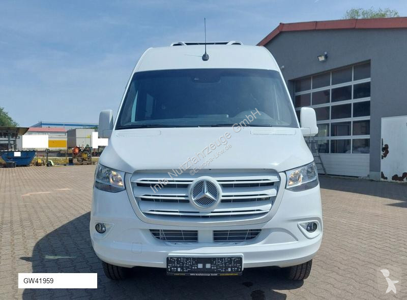 Buss Mercedes 519 AHK
