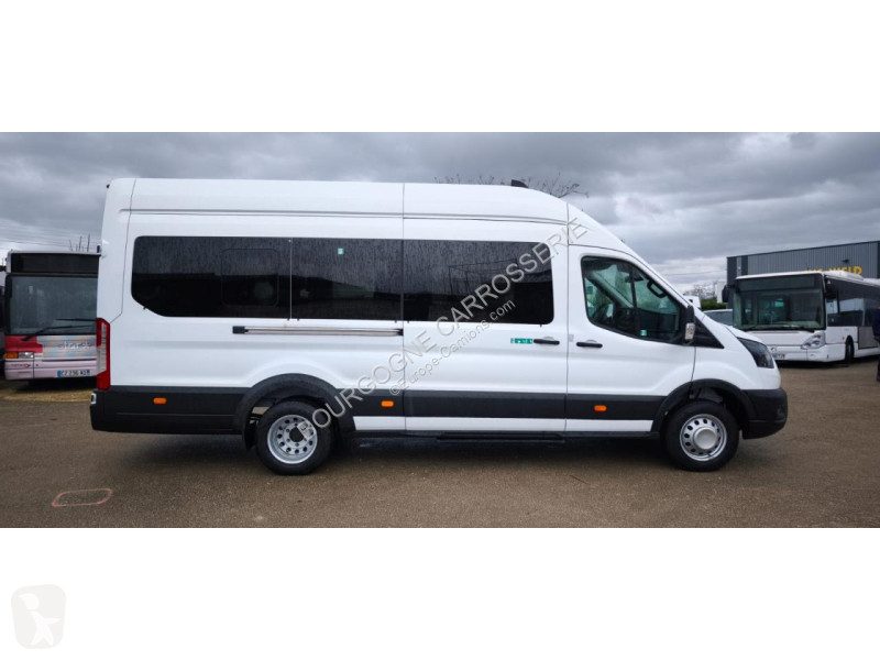 Véhicule utilitaire Ford TRANSIT 460 L4H3 2.0...