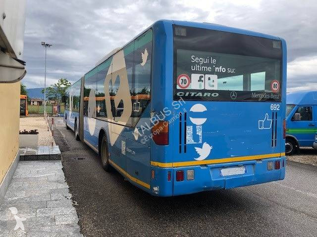 Autobuz Mercedes