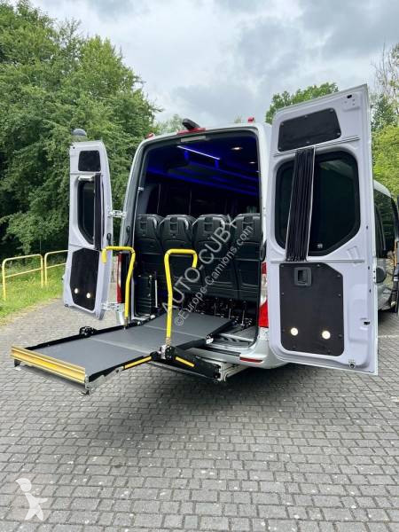 Autobus Mercedes Cuby HD 22+1+1+acenseur...