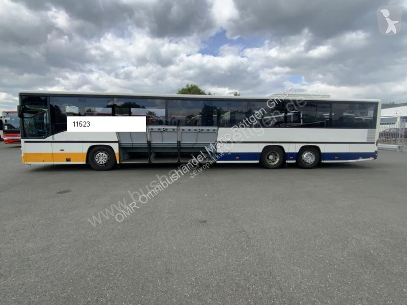 باص Mercedes O 550